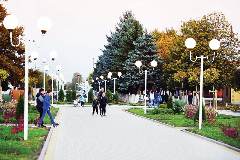 Cumhuriyetin 30. Yılında Adıgey’in Rayon ve Kentlerinde Ekonomik ve Sosyal Durum